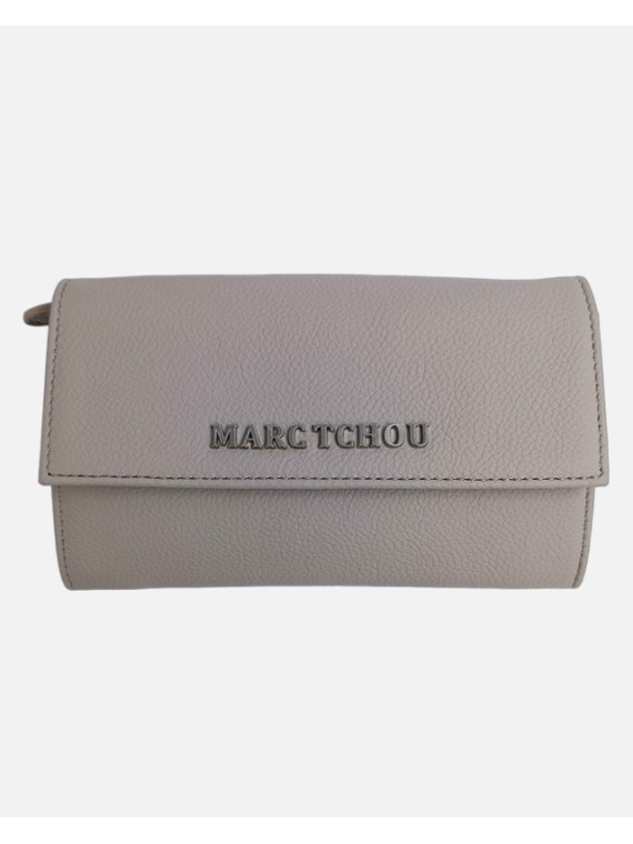 Un portefeuille en cuir .